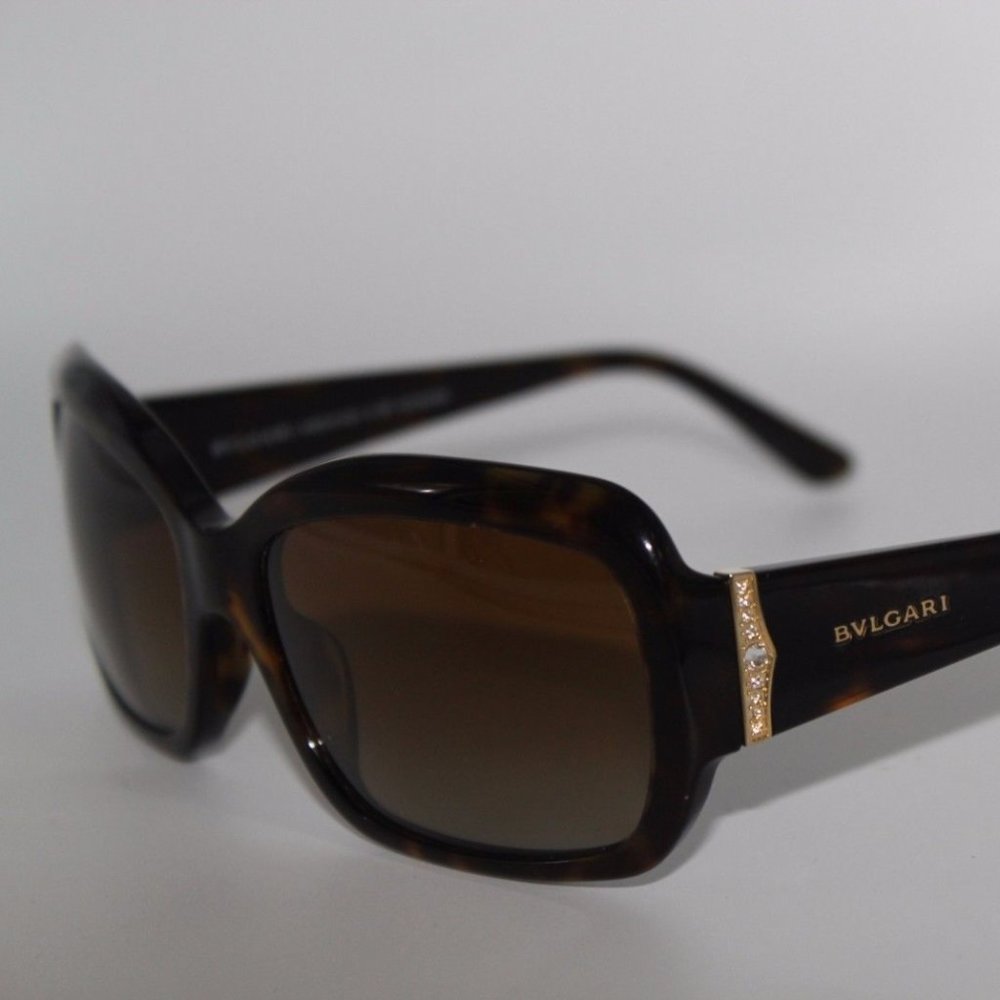Bvlgari Bulgari Sunglasses 8052B